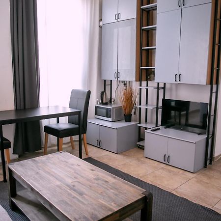 Color Apartments Street Blanari 12 Bukareszt Zewnętrze zdjęcie