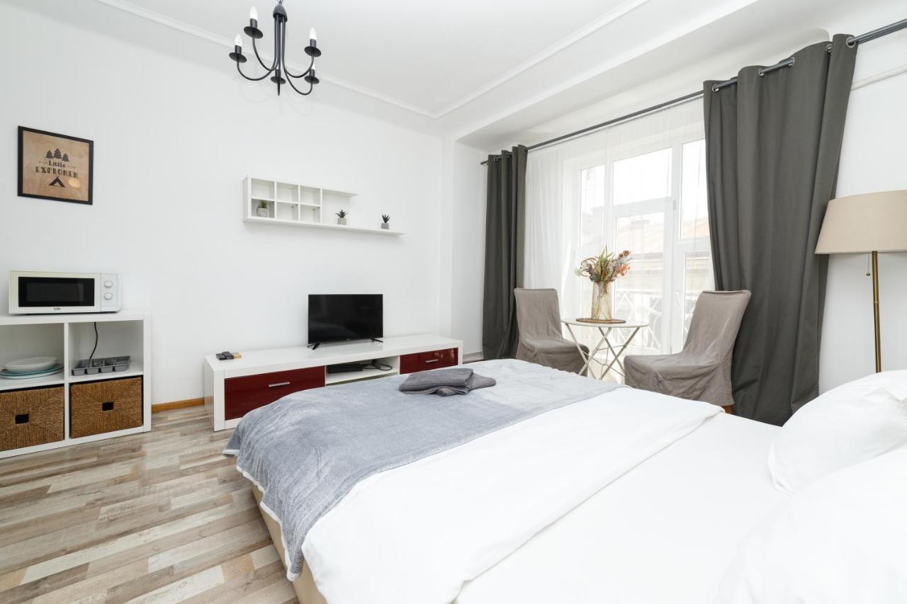 Color Apartments Street Blanari 12 Bukareszt Zewnętrze zdjęcie