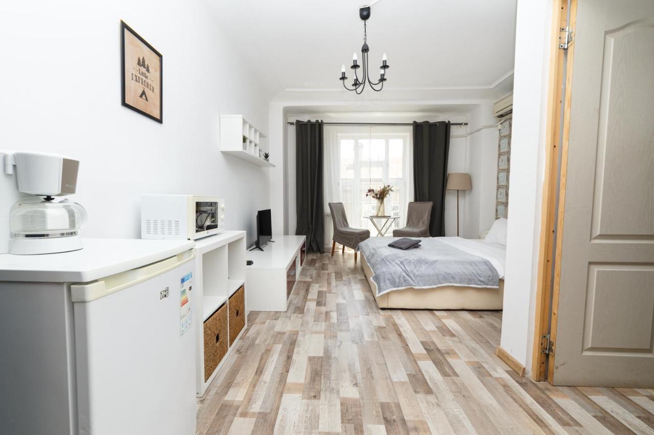 Color Apartments Street Blanari 12 Bukareszt Zewnętrze zdjęcie