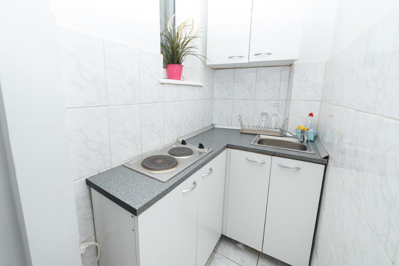 Color Apartments Street Blanari 12 Bukareszt Zewnętrze zdjęcie